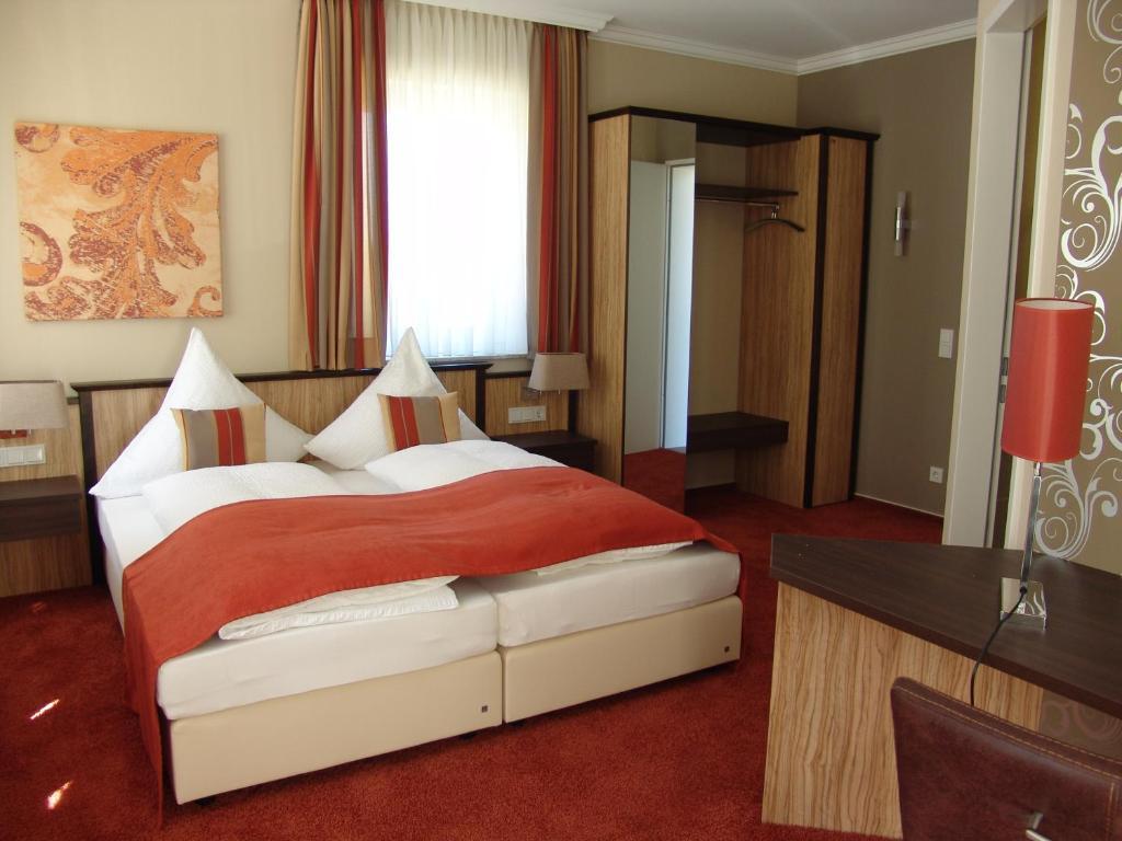M13 Hotel Riol 객실 사진