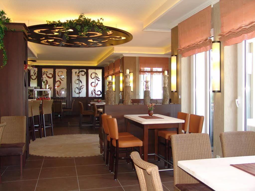M13 Hotel Riol 외부 사진